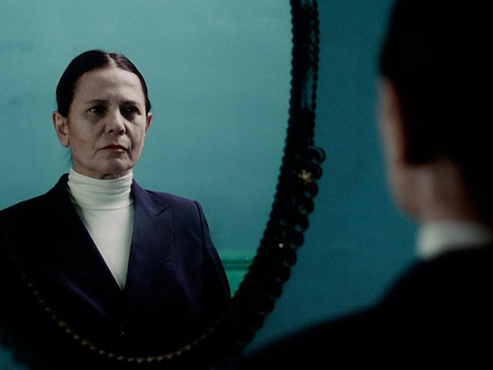 LUISA-STILLFRAME-01-705x529