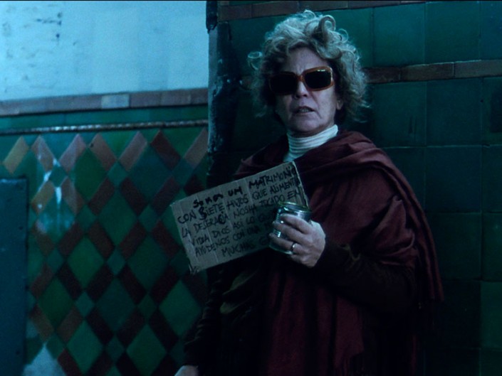 LUISA-STILLFRAME-10-705x529